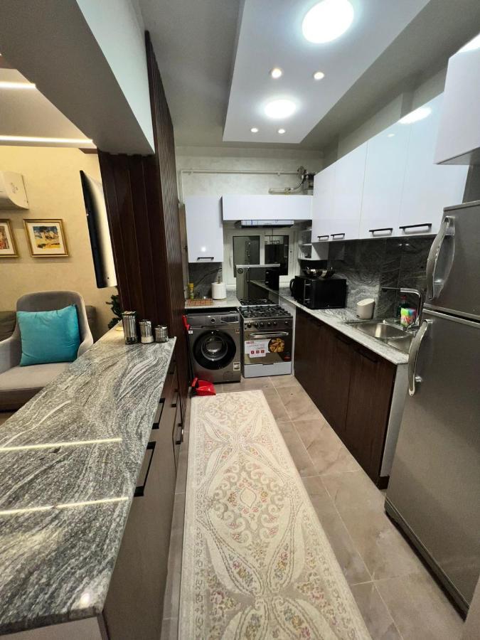 Luxury Flat With Garden And Private Entrance شقة فاخرة بحديقة و مدخل خاص Cairo Exterior photo